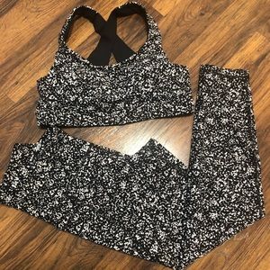 NWT woman’s size medium Active Ok’d Navy
